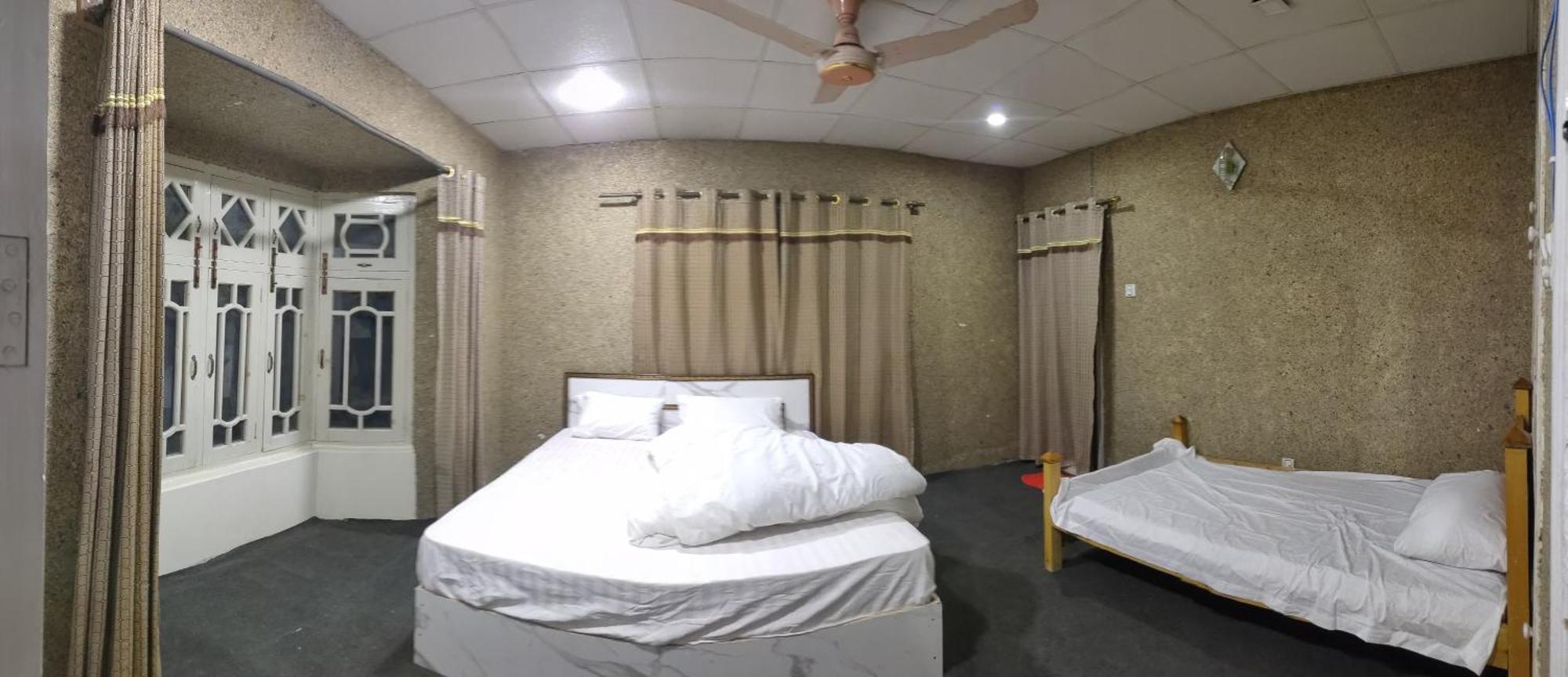 GOLDEN IBEX Guesthouse Skardu Extérieur photo
