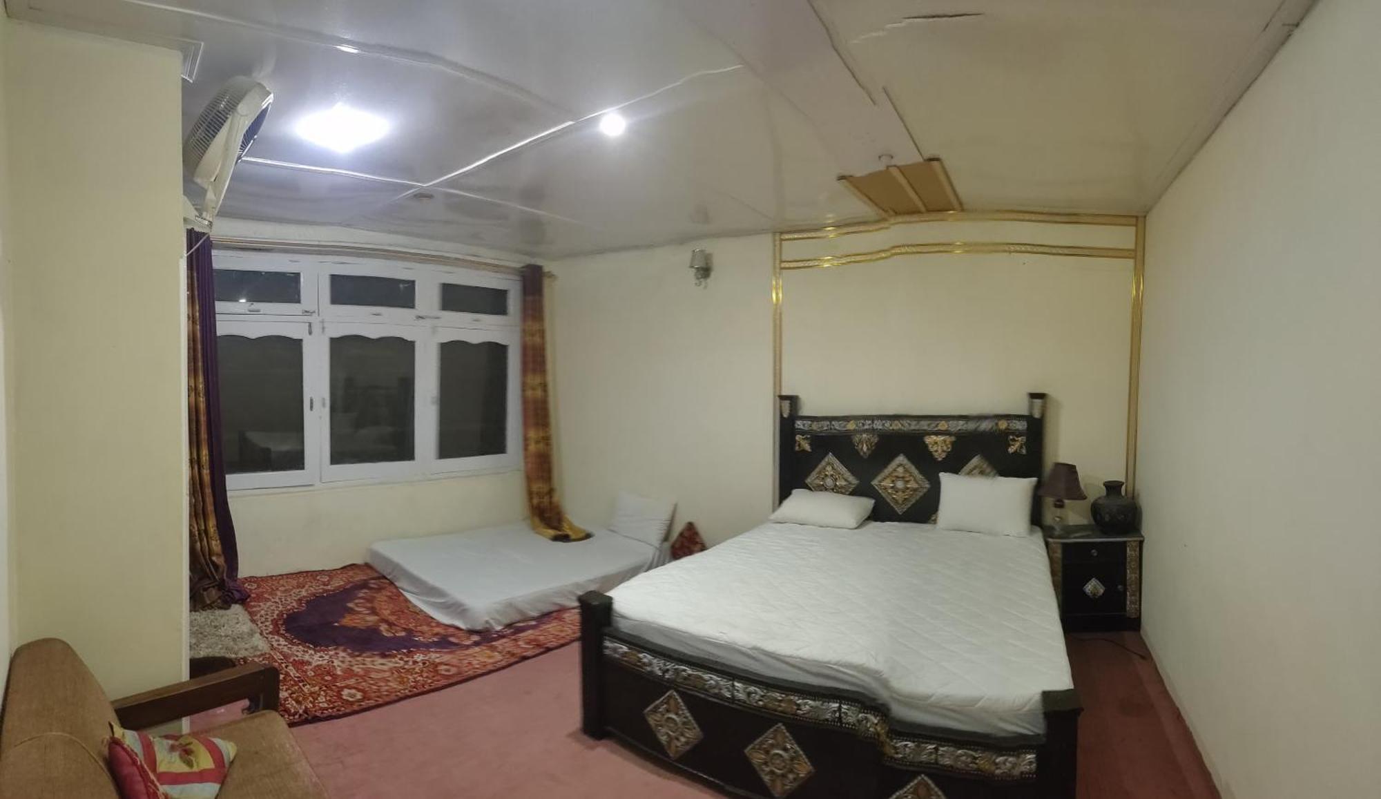 GOLDEN IBEX Guesthouse Skardu Extérieur photo